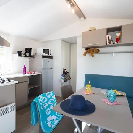Campsite Camping Le Ventoulou *