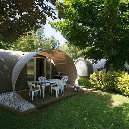 营地 Camping Le Ventoulou 泰格拉